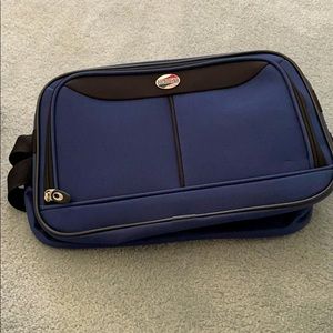 American Tourister Boarding bag